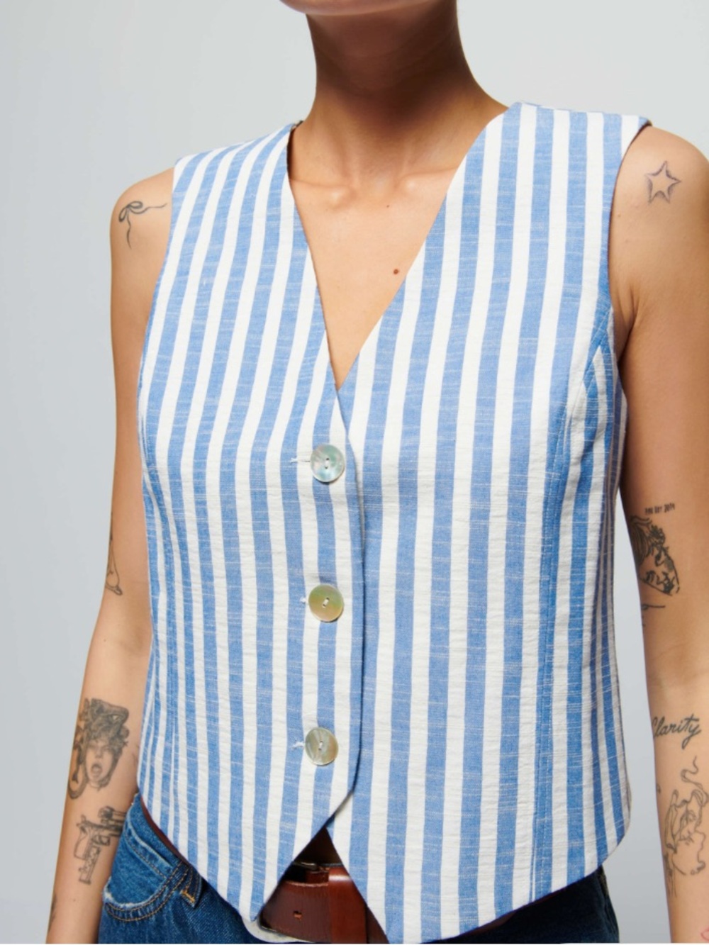 NWT Nation LA Maddie Blue White Striped Pearl Button Down Vest Size XS
